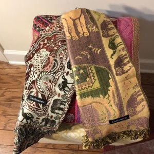 Two Gorgeous cashmere scarfs NEW🌹